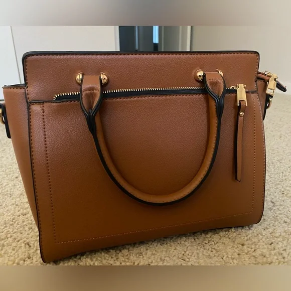 Vegan Tan handbag - Picture 1 of 7